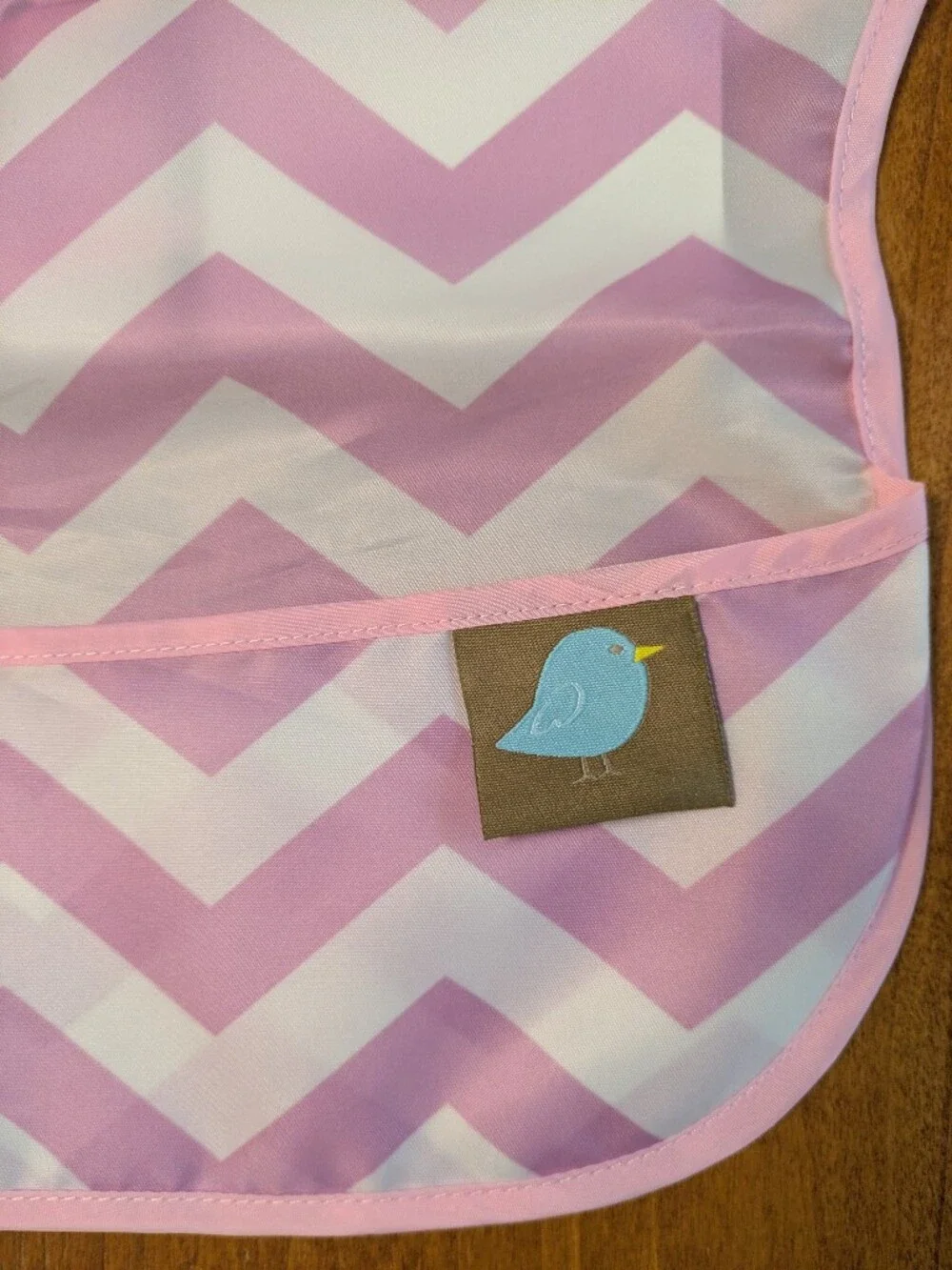 Jaq Jaq Bird Pink Chevron Feeding Bib with Pocket & 3 Perfect Mini Pouches